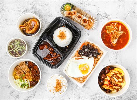 MOKS KITCHENETTE DOBLE PARES menu delivery .